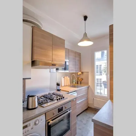 아파트 Beautiful Apartment, 70M2 Right In The City Center 캉